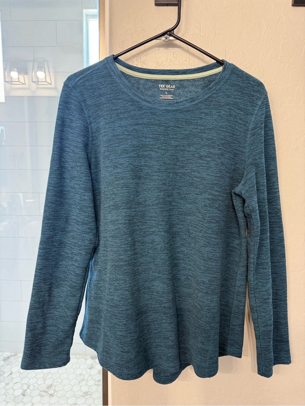 tek gear Women's Teal Heather Long-Sleeve Crewneck Sweater